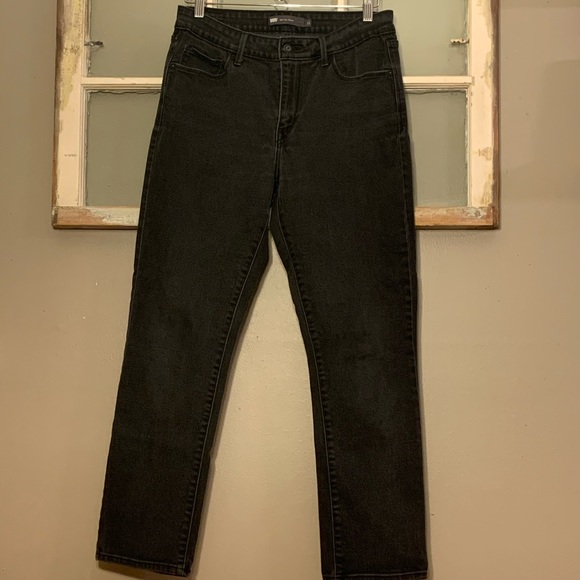 Levi’s Custom Painted Skinny Jeans - Picture 6 of 8